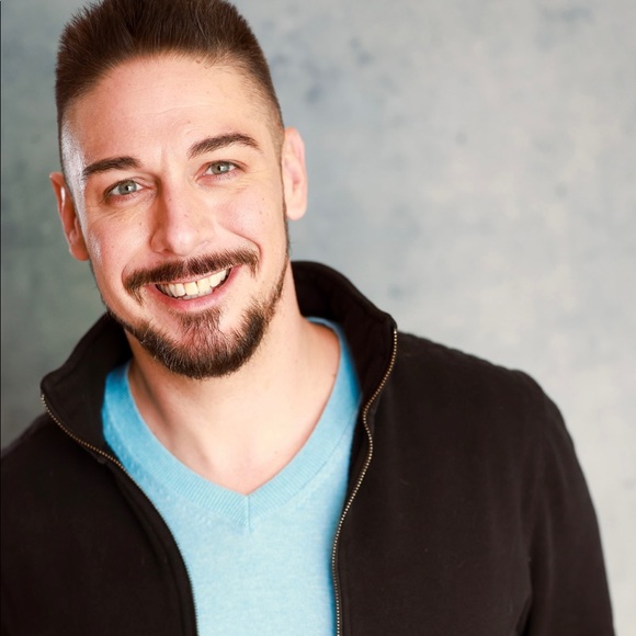 Meet your Posher, Ryan - Picture 3 of 4